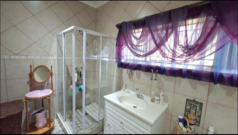 4 Bedroom Property for Sale in Sasolburg Ext 4 Free State